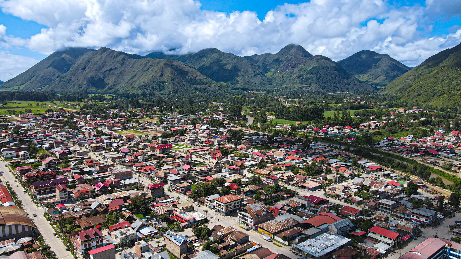 Vista a la ciudad de Oxapampa